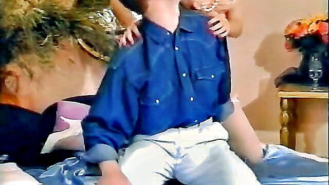 seventeen chick extreme anal : Videorama