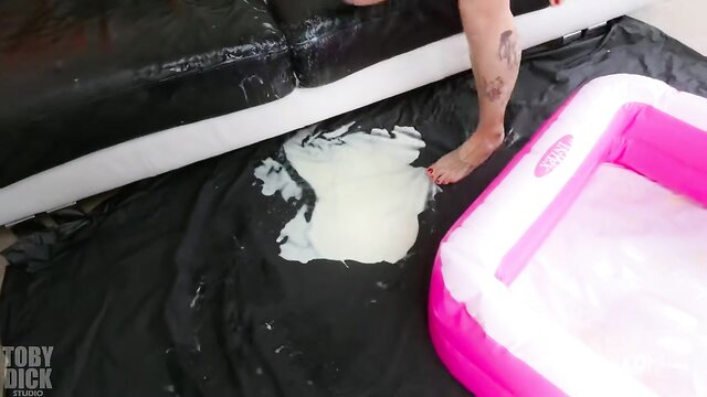 Toby Dick - swallow puke pussy