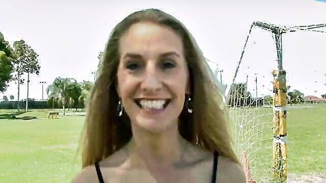 Sara James, Sara - sara james gets schooled in ball play by a pornstar Ara