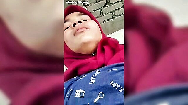 homemade, hardcore, hq porn - asian jilbab outdoor