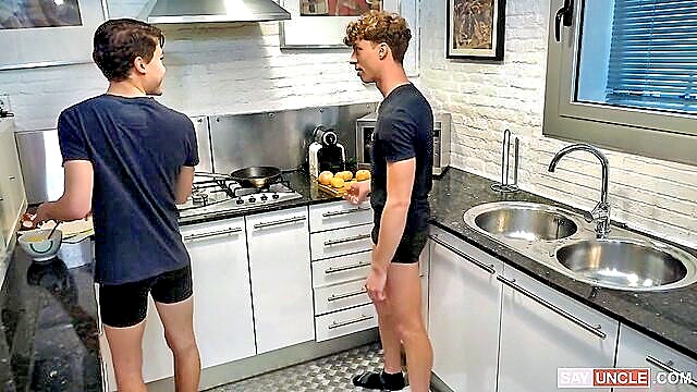 Jack Valor, Danny Bianchi - tortilla sex on bed Brother crush