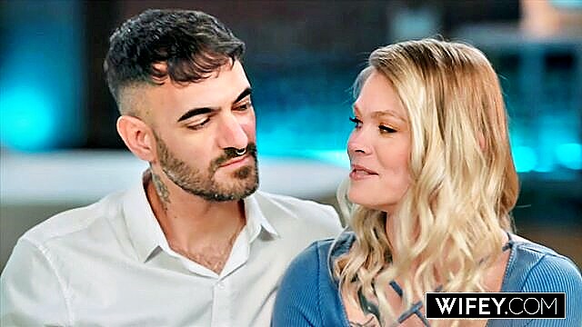 Serenity Cox, Savvy Suxx, Danielle Renae, Wifey - hotwife blowjob compilation