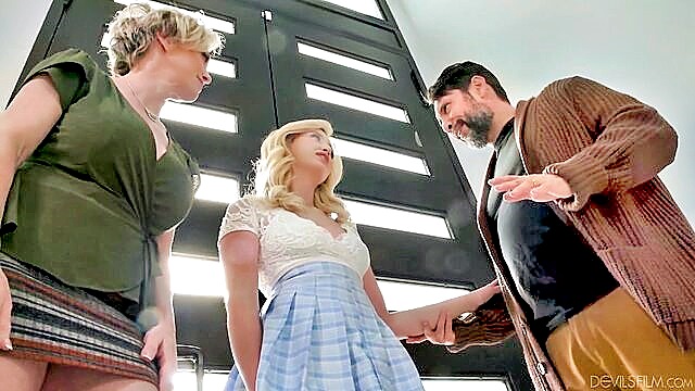 Dee Williams, Lexi Lore, Dee - lexi lore threesome