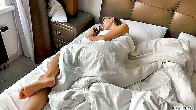 Cream - eva elfie creampie