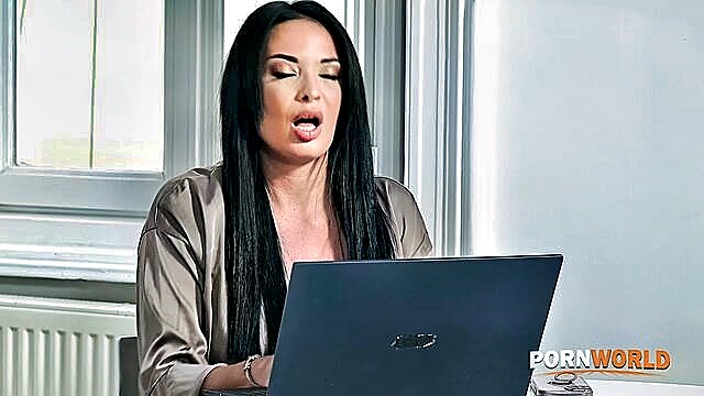 anissa kate dp : FapHouse