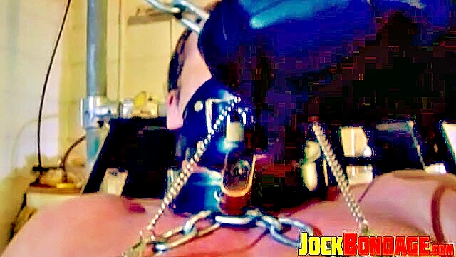 muscle man screams : Bound Muscle Jocks