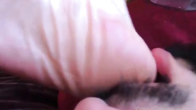 mature woman xana fw in this foot fetish video : leora_donnelly