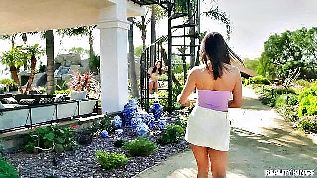 casting, teen, amateur - hailey rose lesbian