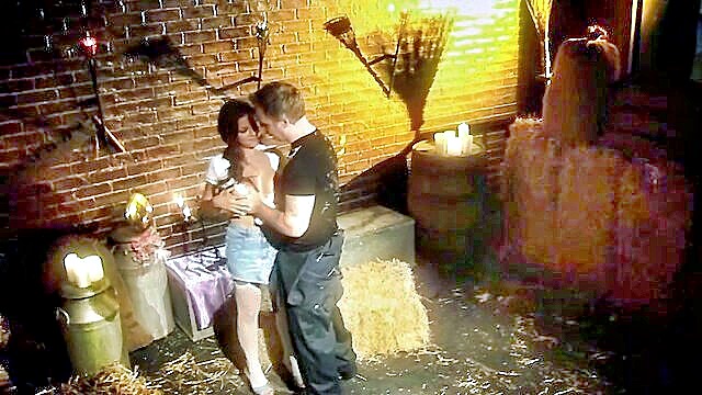 big boobs country girl action : FapTube Premium
