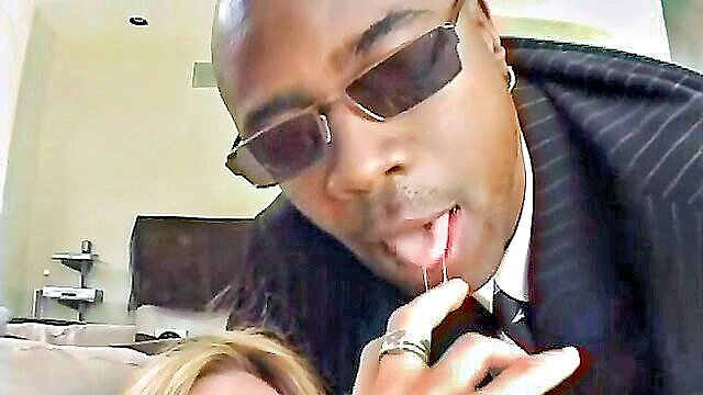 sucking, skills, sucking skill - scotts blowjob tutorial