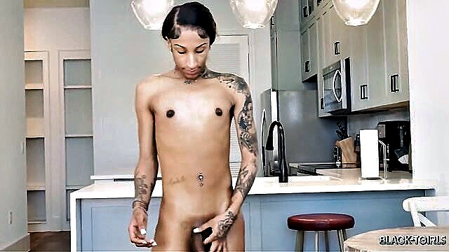 Mari Tha Donn - blacktgirls tha donn returns Black TGirls