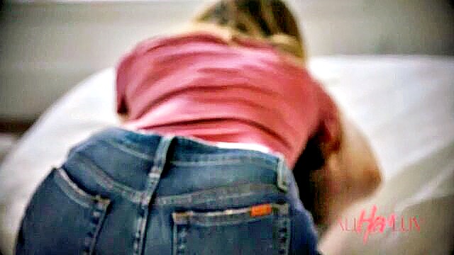 Bree Daniels, Kristen Scott - crush sneak peek allherluv