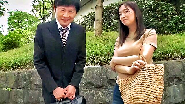 hairy, uncensored, busty - junior weirdly massive tits