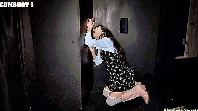 ronnie, violet, gloryholesecrets - ronnie violet gloryhole