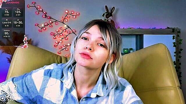 amateur, stripchat, solo - gillianhallman stripchat