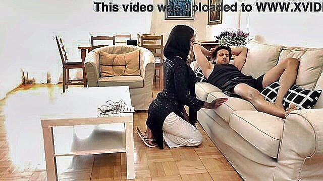 Niks Indian, Yasmina Khan - yasmina khan tight ass fuck