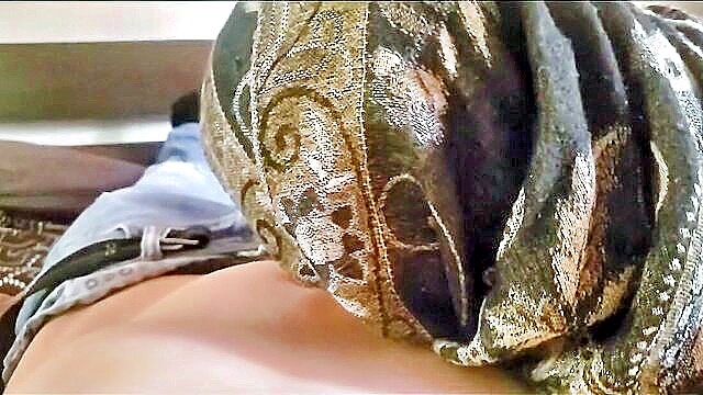 bwc, aunty, arab - pakistan cougars big tits
