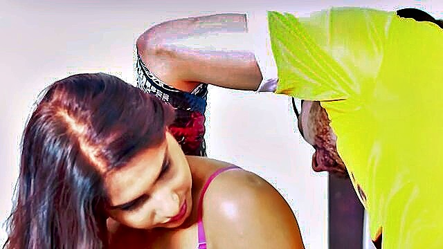 18 tight pussy, 18 year old indian, 18 year old indian girl - desi bhabhi seduced devar