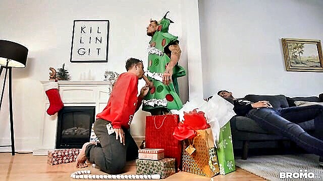 Bo Sinn, Nate Grimes - boyfriends dick in my ass for xmas present Men