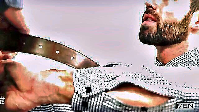 beard, big dick, office - gay dick sucking hot bienvenue
