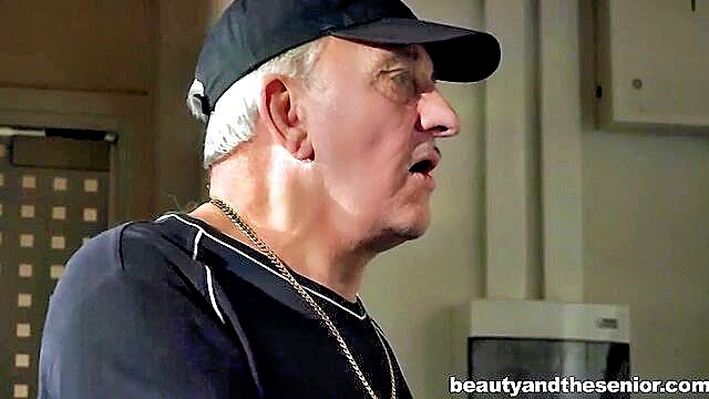 loren minardi old vs young porn : Grand Dadz