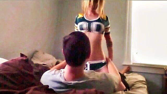 brunette, beautiful, best - stepsister cheating mljjbt6r