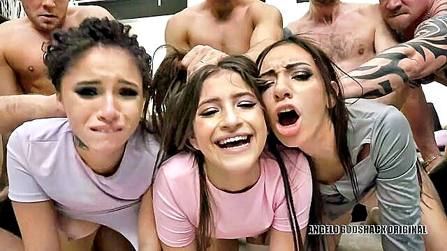 Sofia - dp with sofi smith