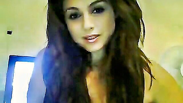 babes, teens +18, brunettes - teen babe burning withional moves