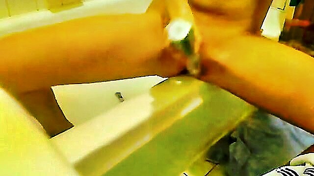 teen babe bathroom masturbation : All Of Gfs