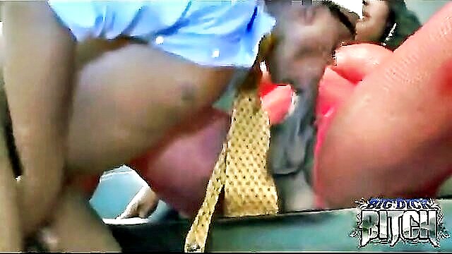 blowjob, ebony, chubby - shemale blackthroat threesome