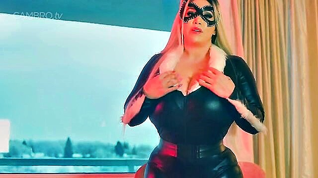 amateur, big ass, big tits - curvy girl shows big tits