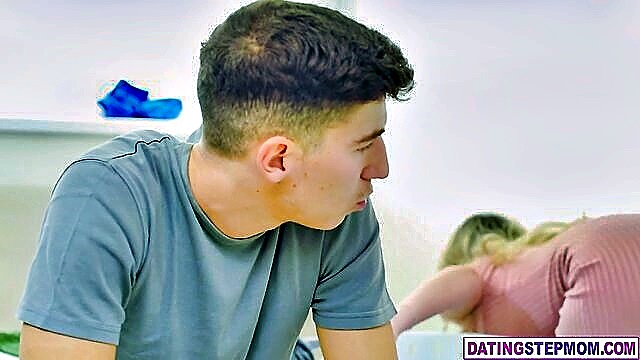 Micky Muffin, Brady Bud - micky muffin seduces stepson