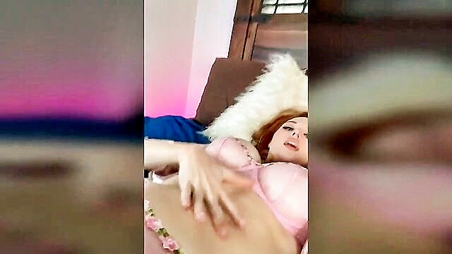 amouranth, amouranth nude, amateur - public masturbation amouranth