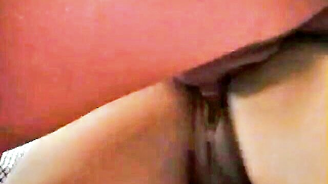 passionate blonde sex on sofa : Cum Fiesta