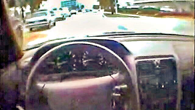 deepthroat handjob in car : Street Blowjobs