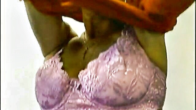 gorgeous granny takes knob : VideosZ