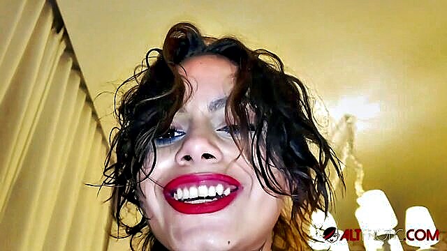 Genevieve Sinn - genevieve sinn face fuck Alterotic