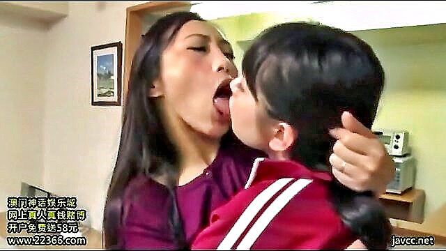 japanese, teen (18+), kissing - hot lesbian japanese girls