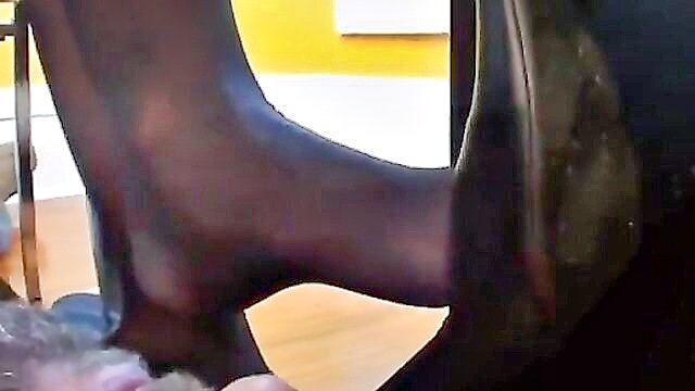 foot worship, sweaty nylon, nylon sniff - kinky foot fetish kinkiest