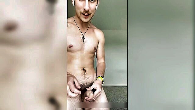 bwc, tiktoker, gay - fit guys tiktok cumshot