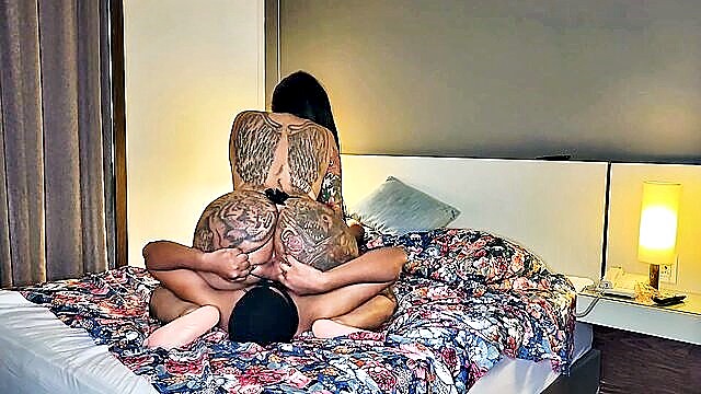 Kamilly Campos - hot shemales sharing huge cock