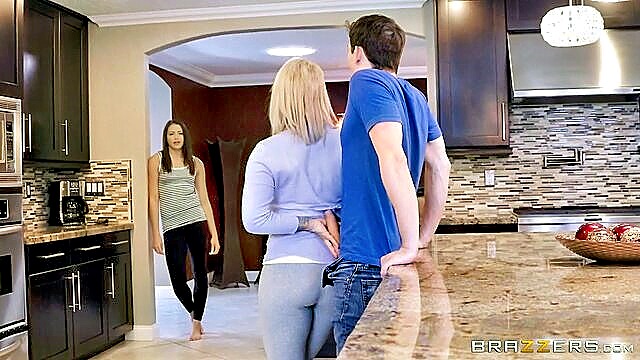 blonde, cheating, big tits worship - alyssa lynn kitchen action