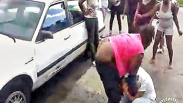 women, angry, black - black women beach fight