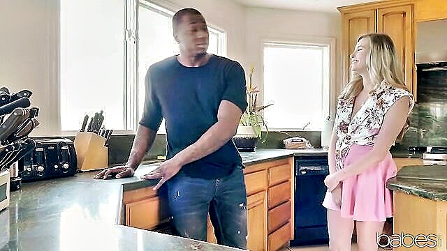 Carolina Sweets, Rob Piper - babe carolina gets fucked by plumber Babes