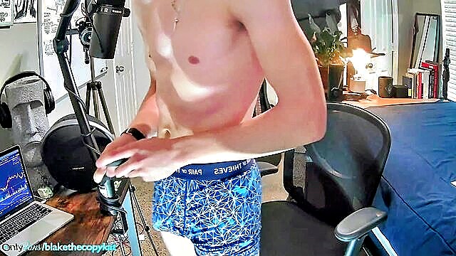 letsplayblake, record private, male webcam - letsplayblake gay jerkoff