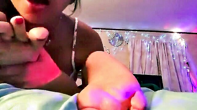 feet, feetworship, feetlicking - foot fetish with sister