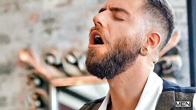 Diego Reyes, Rico Vega - bearded gay dickdrm Men