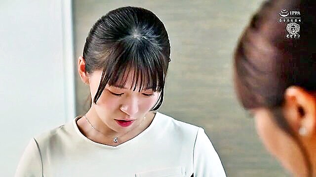 HIBIKI OTSUKI, Satsuki Kamimura - straight esthetician falls in love