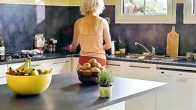 nudity, topless actress, celebs nude - claudia fortunato vortex 2019 nude