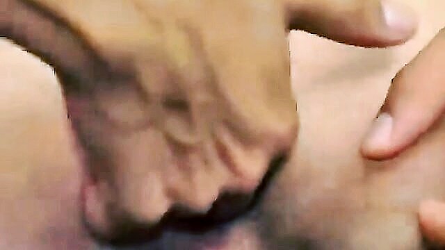 first time bareback sex : GayGuysFilm gay